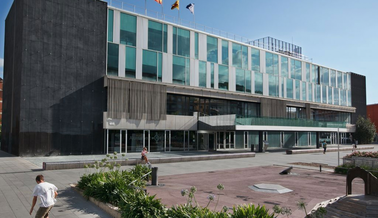 La fal·làcia de VOX amb el padró: acusar ciutadans espanyols d’immigrants irregulars